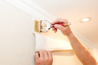 Pose de papier peint à Aunay-sous-Crécy — revêtements muraux et toiles de verre